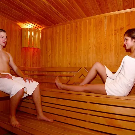 アクア ヴァルナ