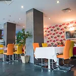 Hotel Aqua 4*