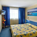 Aqua Hotel