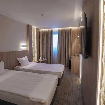 Aqua Hotel 4*