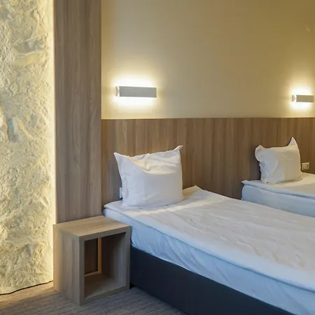 Aqua Hotel 4*